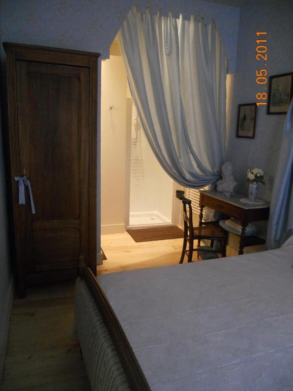 Les Drapiers De Villenouvelle Montauban Cameră foto